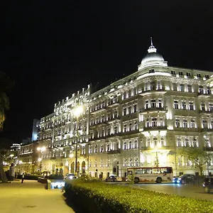 gorgud-plaza.aboutbakuhotels.com/